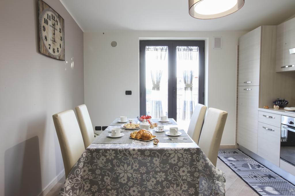 Amira Luxury Apartments Santa Maria Capua Vetere Luaran gambar