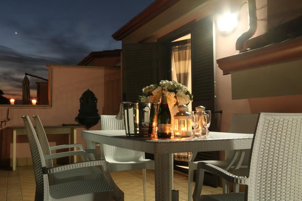 Amira Luxury Apartments Santa Maria Capua Vetere Luaran gambar