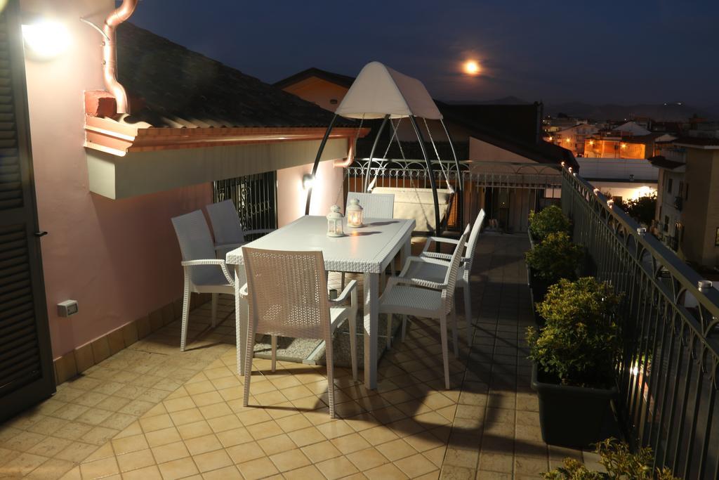 Amira Luxury Apartments Santa Maria Capua Vetere Luaran gambar