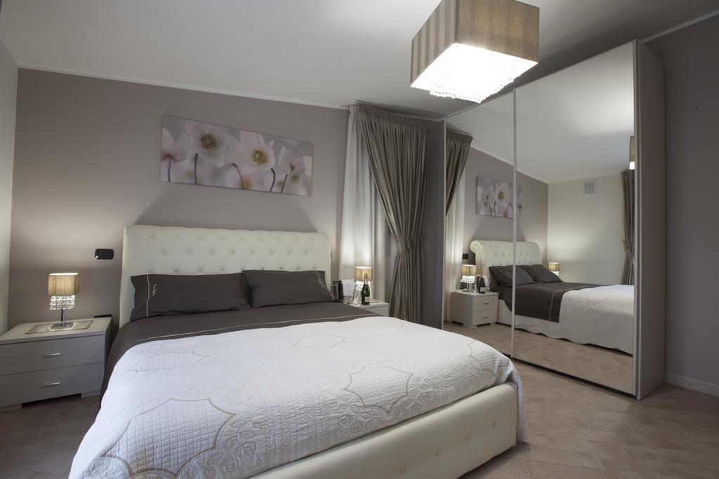 Amira Luxury Apartments Santa Maria Capua Vetere Luaran gambar