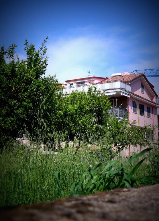 Amira Luxury Apartments Santa Maria Capua Vetere Luaran gambar